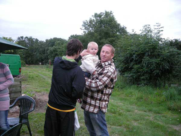 AllotmentBBQ08-04