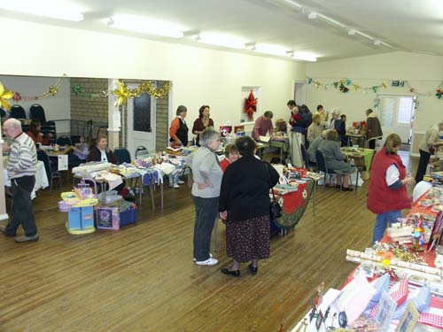 HallXmasFair04-04