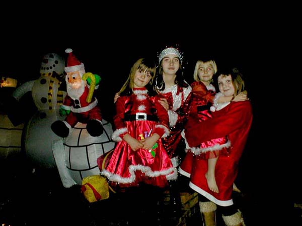 SantaHogRoast2006-06